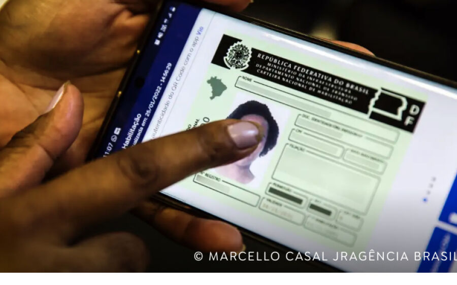 Lei que cria CNH gratuita para população de baixa renda é sancionada