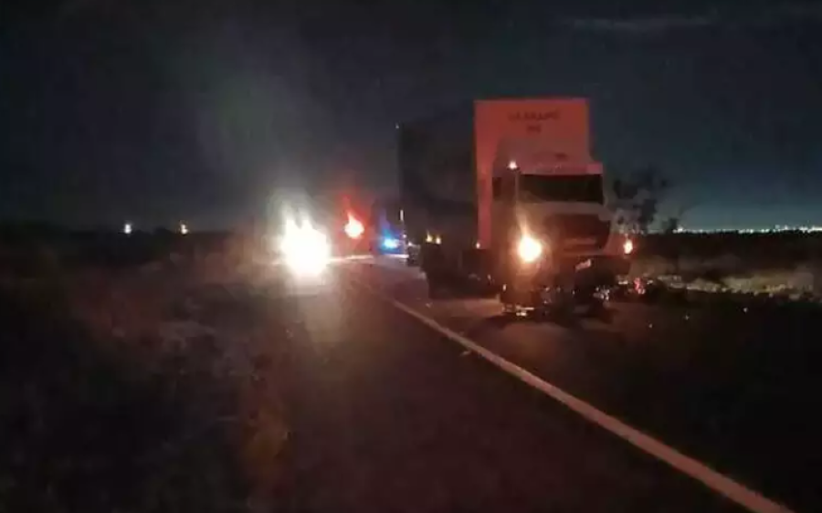 Motociclista de 27 anos morre após colisão frontal com caminhão na BR-060
