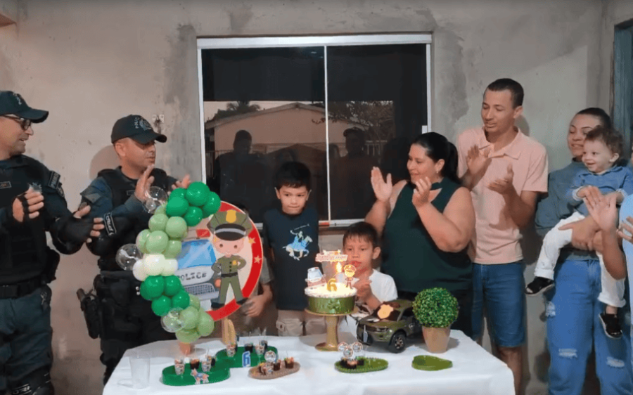 João Guilherme comemora 6 anos com festa temática e visita especial da Polícia Militar em Coxim
