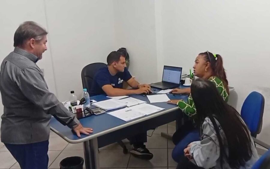 Vereadora Lúcia da AAVC trabalha
pela ampliação das unidades básicas de saúde em Coxim