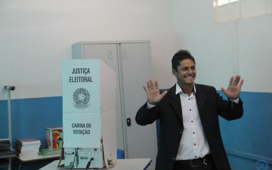 Celso Abrantes é eleito prefeito de Bandeirantes com 2.486 votos
