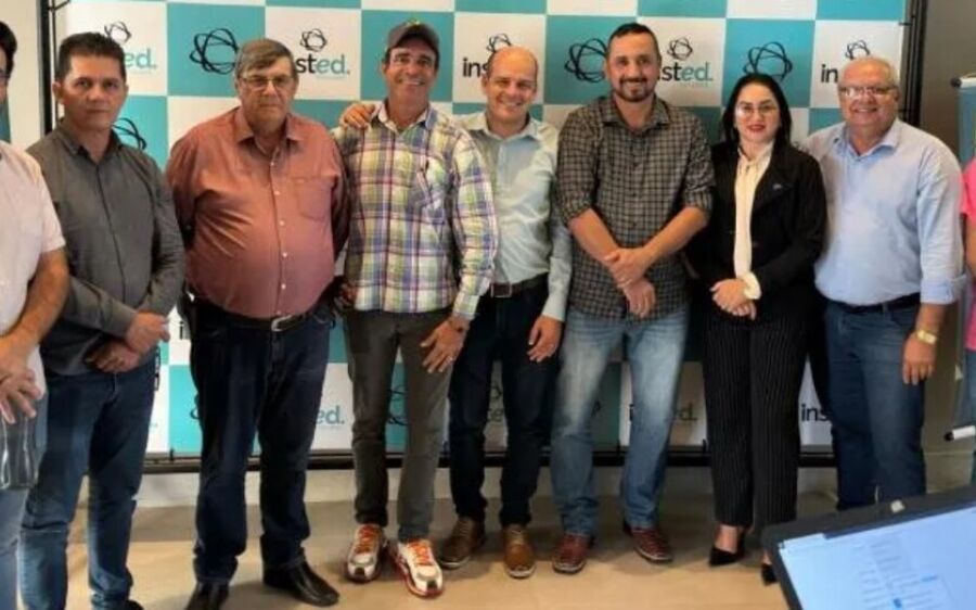 Vereadores de Rio Verde participam de Encontro Estadual sobre Escolas do Legislativo e Cidadania
