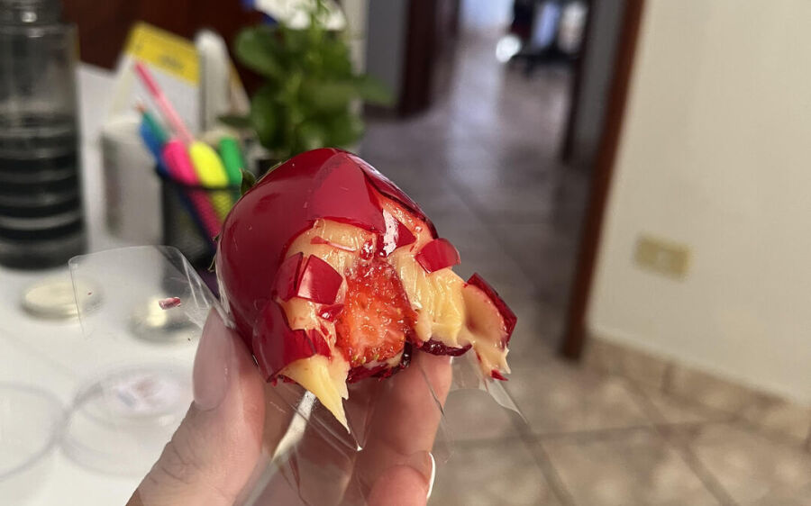 Morango do Amor: o doce que derreteu o coração (e o estoque) das confeiteiras! 
