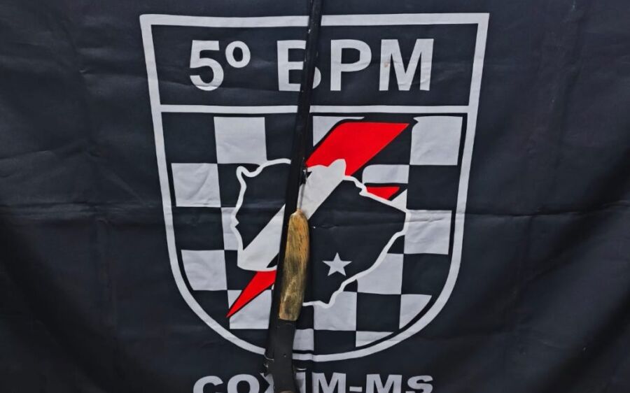 Homem é preso por ameaça e porte ilegal de arma de fogo em Coxim
