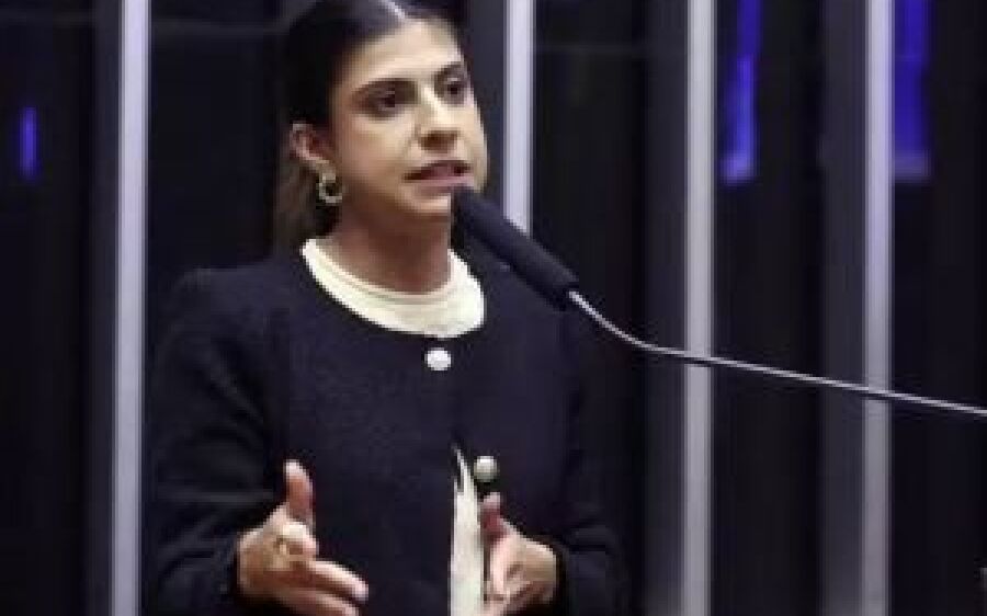 Corregedoria confirma pedido de suspensão do mandato de Camila Jara