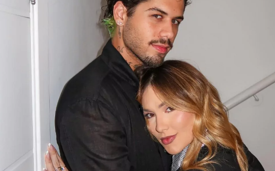 Virginia Fonseca curte mensagem sobre amor e Zé Felipe canta canção de saudade
