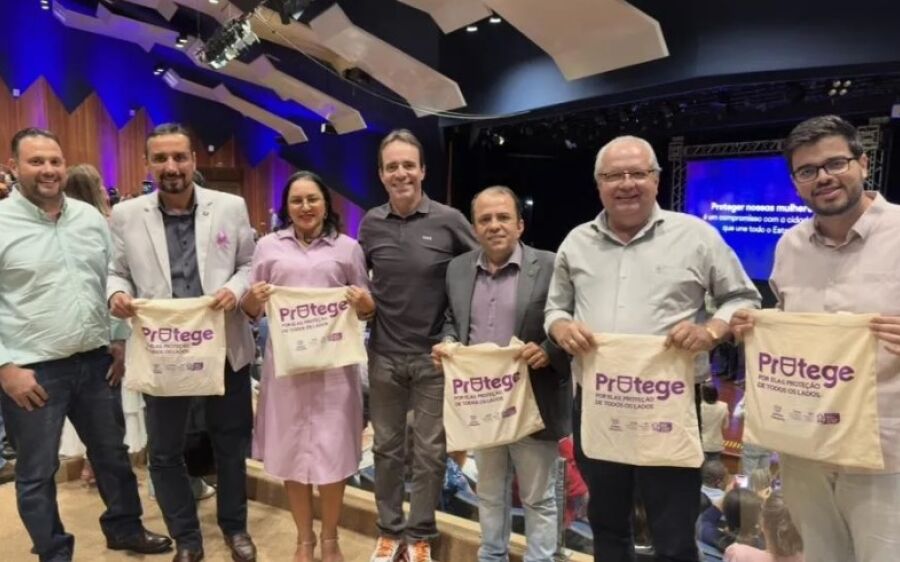 Câmara Municipal de Rio Verde participa de ação estadual em defesa das mulheres