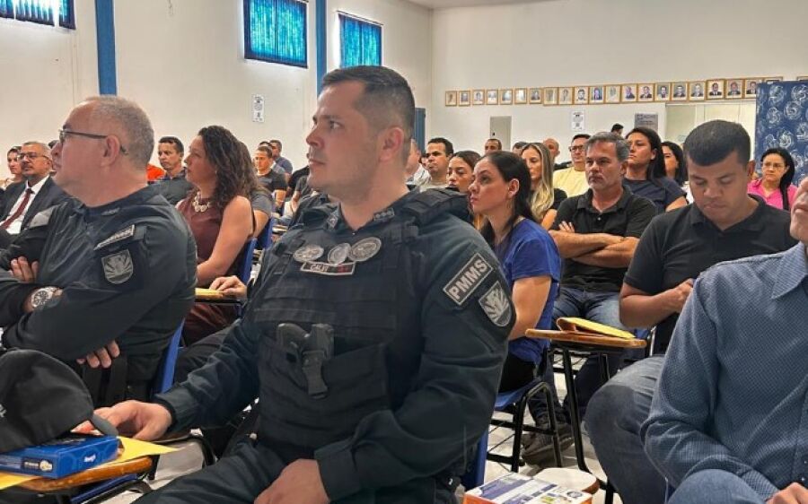 Sob a Farda e o Silêncio: O Luto Invisível dos Policiais