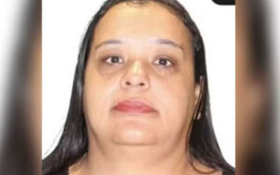 Quem é a mulher acusada de assassinar 5 filhos e tentar matar marido