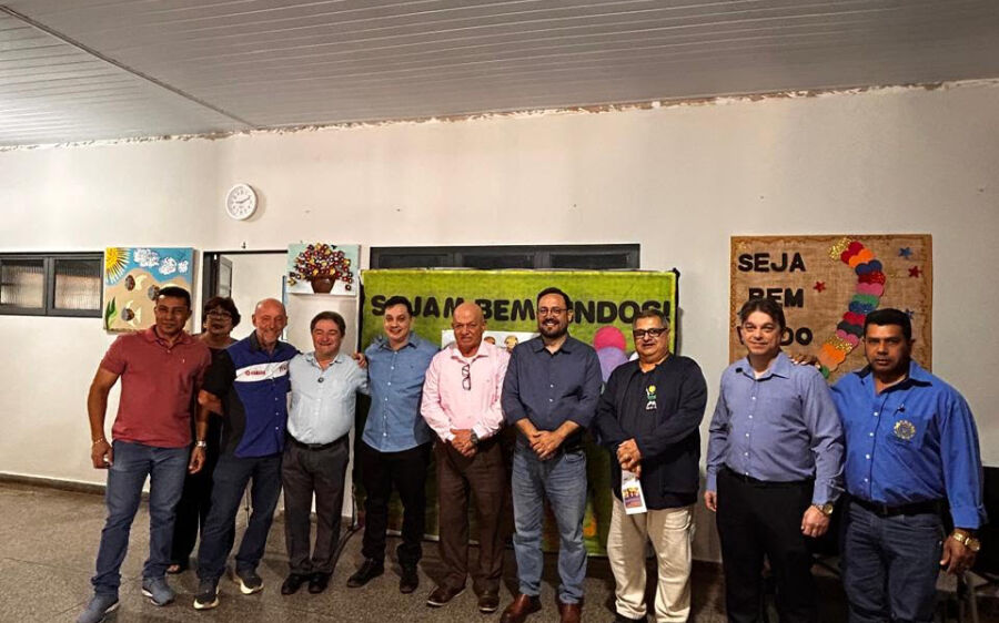 Deputado Estadual Marcio Fernandes e vereador Jhony Guerra Gai entregam R$ 150 mil em emendas 