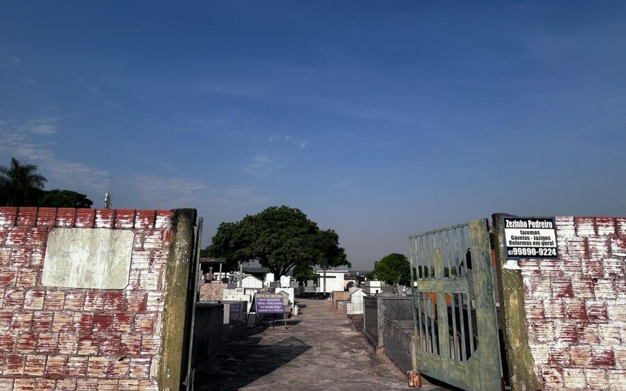 Moradora de Coxim registra B.O após túmulo de sua filha ser violado      