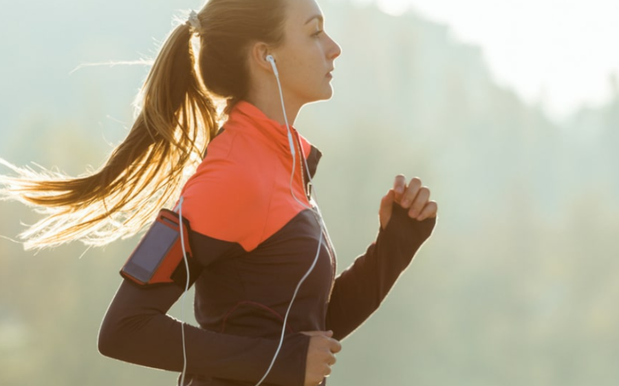 Exercitar-se no inverno gasta mais calorias e auxilia na saúde mental
