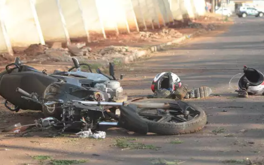 Acidente com quatro pessoas em uma motocicleta deixa vítimas em estado grave em Campo Grande
