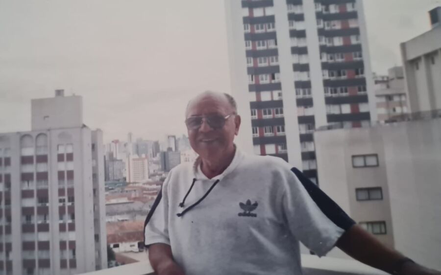  A medicina sob a Luz de Velas: A Eternidade
do  primeiro médico de Coxim; Dr. Álvaro Fontoura 