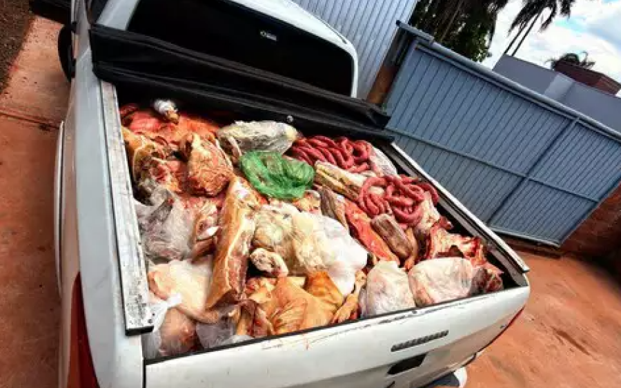 Fiscalização apreende 904 kg de carne imprópria para consumo em dois mercados de Jaraguari
