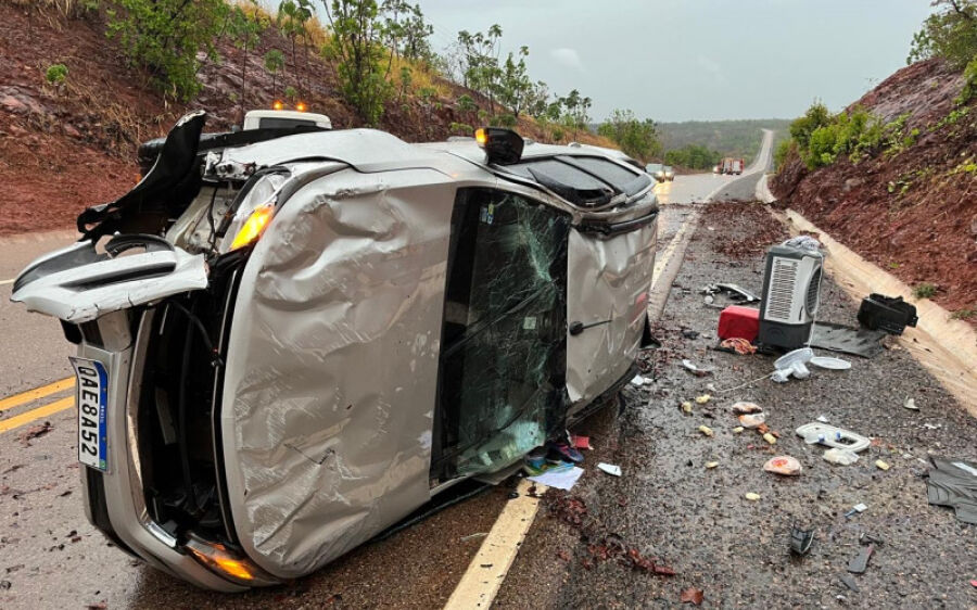 Três pessoas ficam feridas em grave acidente entre Coxim e Alcinópolis
