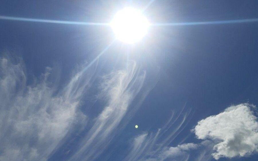 Calor intenso e alerta de baixa umidade marcam o sábado em Coxim