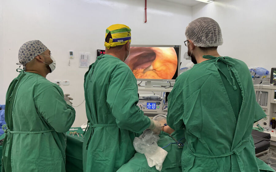 Hospital Regional de Ponta Porã realiza primeira cirurgia por videolaparoscopia após investimento es