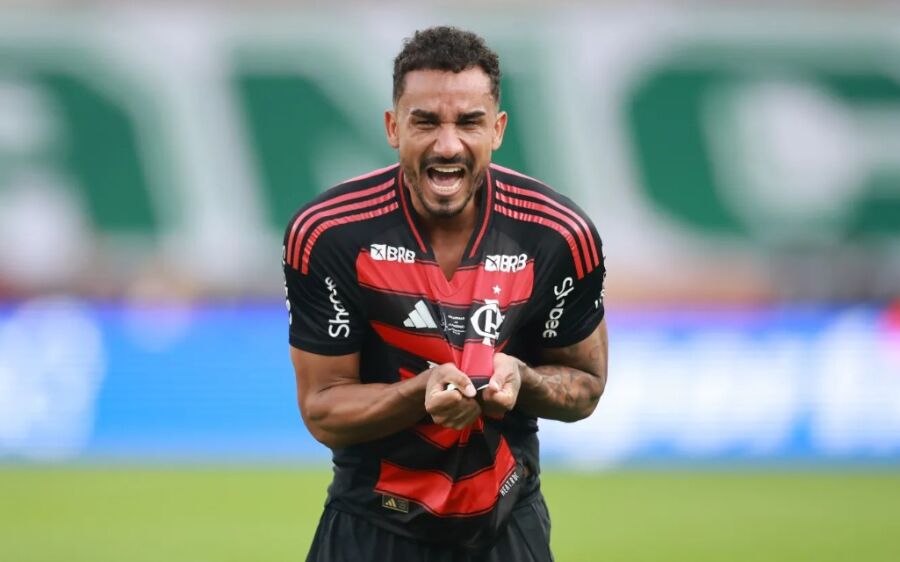 Torcedores vibram em Coxim: Flamengo vence Palmeiras e entra para história com tetra da Libertadores