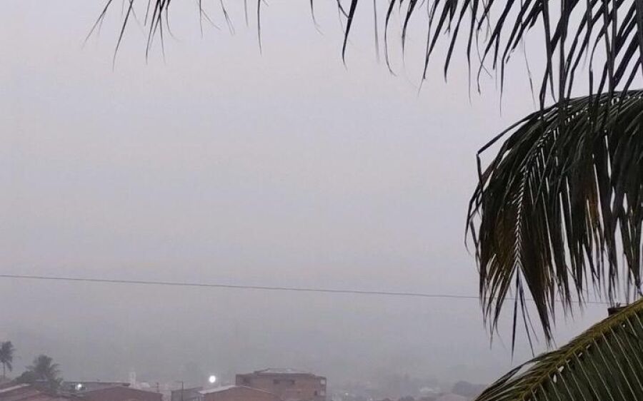 Frente fria avança e muda o tempo em Mato Grosso do Sul: fim de semana terá chuva forte