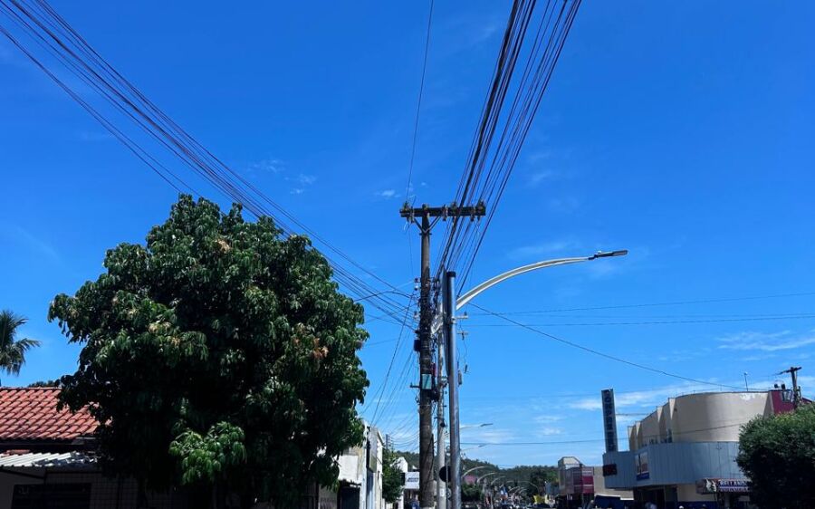 Quarta-feira de sol entre nuvens e calor intenso marca o clima em Coxim nesta quarta (26)