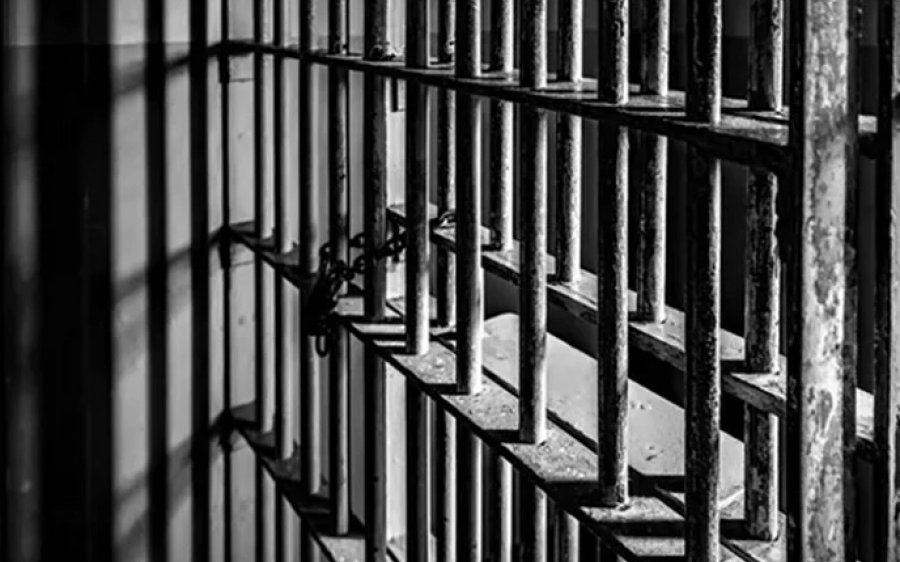 Homem é condenado a mais de 24 anos por estupro das próprias filhas em Figueirão
