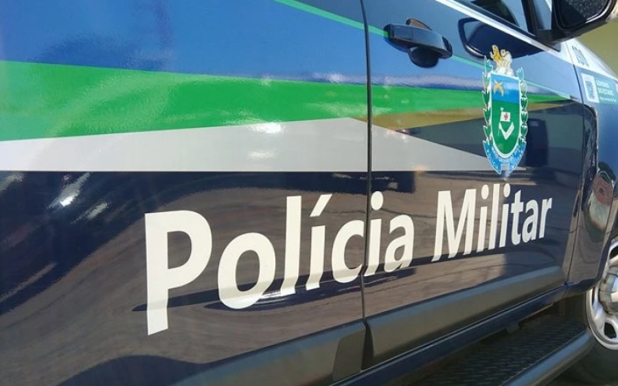 Fiscalização em estabelecimentos comerciais leva à captura de dois foragidos em Rio Verde 