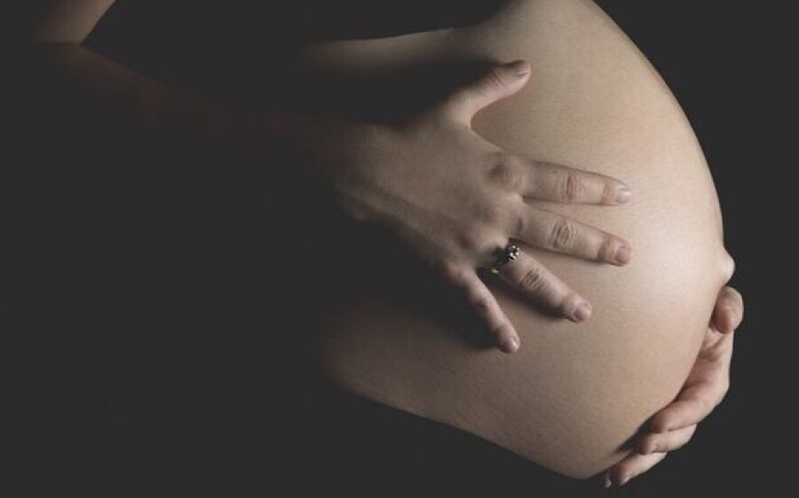 Mulher grávida é atropelada e arrastada por ex-companheiro em MS