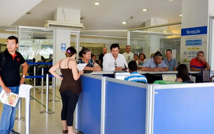 INSS implementa fila nacional para acelerar concessão de benefícios e reduzir tempo de espera

