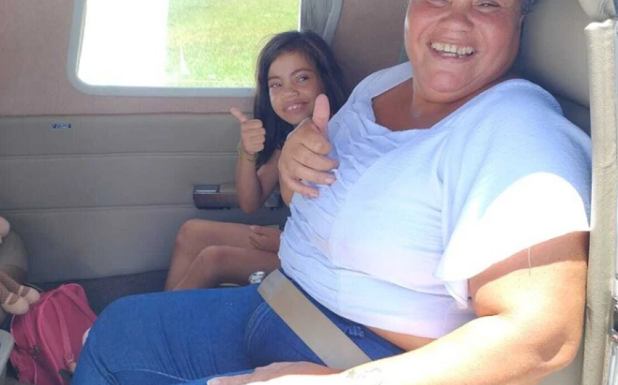Após hemodiálise 3 vezes por semana e 400 km de viagem, menina recebe transplante de rim com apenas 
