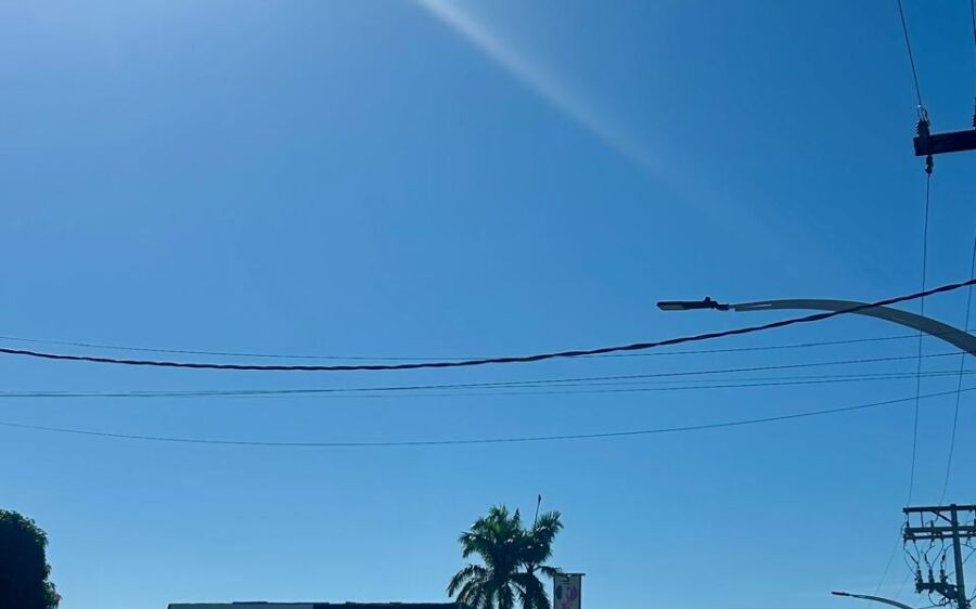 Sexta-feira será de calor e chance de pancadas de chuva em Coxim 