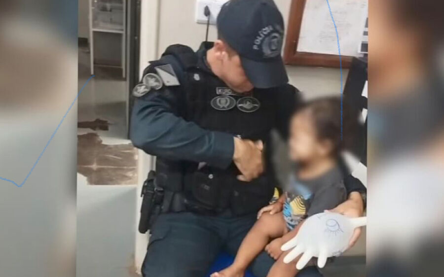 Policiais acolhem filho de vítima de violência doméstica em MS