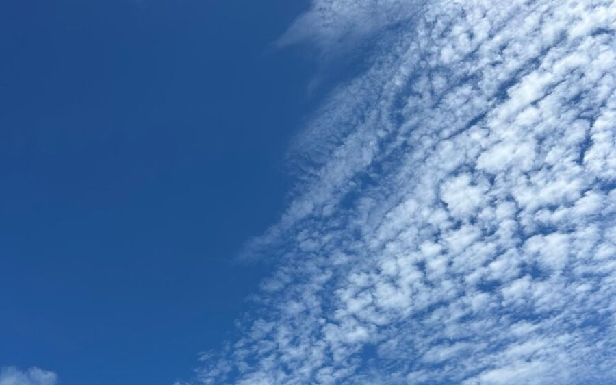 Primeiro dia de fevereiro começa com calor e céu limpo em Coxim