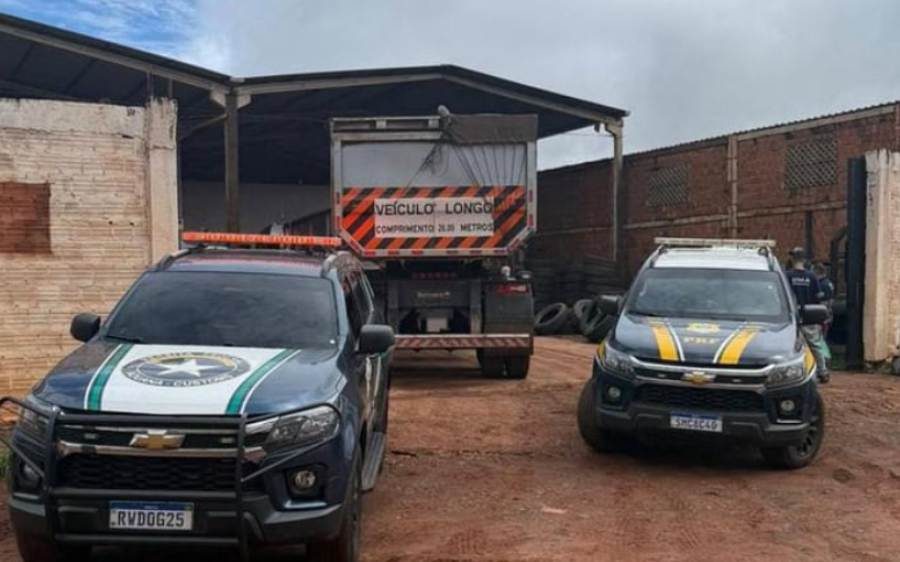 Após parada em borracharia, equipes abordam caminhão na BR-163 e apreendem pneus estrangeiros