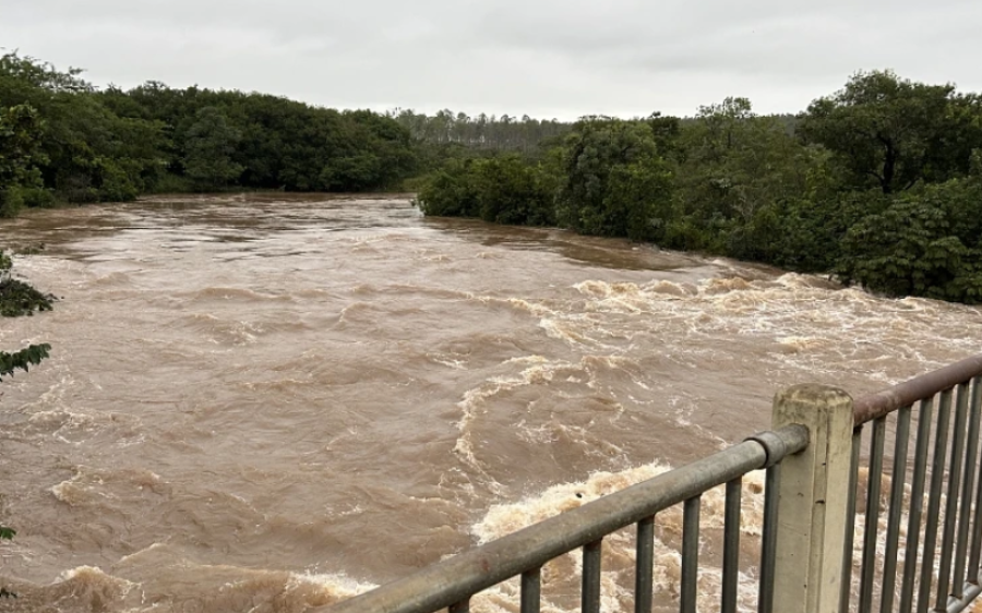Costa Rica decreta calamidade pública após chuva elevar Rio Sucuriú em 4 metros e causar alagamentos