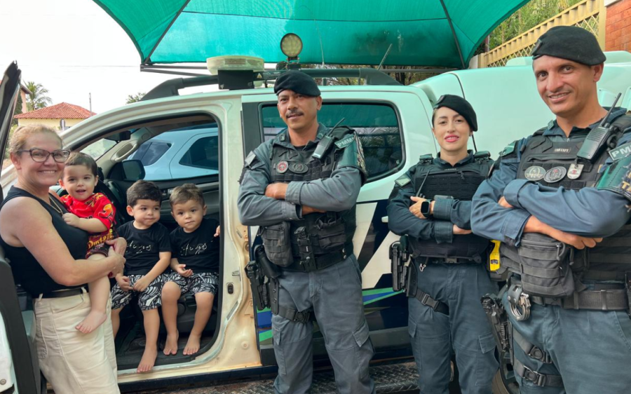 Polícia Militar participa de aniversário de pequeno admirador em Coxim
