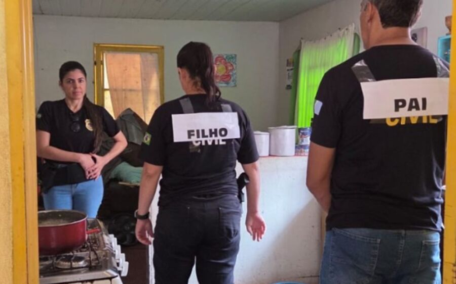 Polícia Civil realiza reprodução simulada de feminicídio em Coxim e encontra provável arma do crime