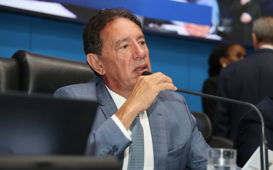 Gerson Claro solicita construção de ponte de concreto sobre o Rio Indaiazão em Cassilândia