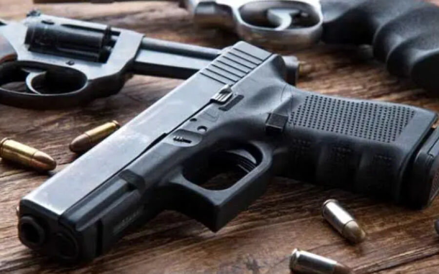 Homem que se exibia com arma nas redes sociais é preso em flagrante em MS