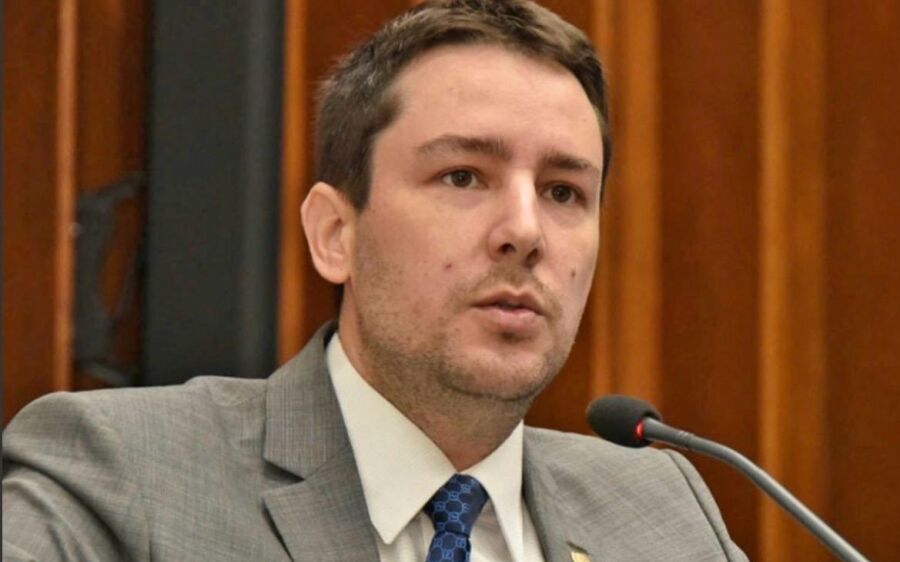 Catan deixa o PL após reunião da cúpula do partido: 