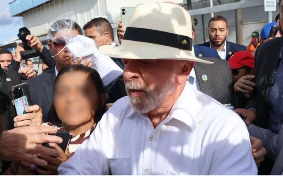  Lula chega em MS para COP15