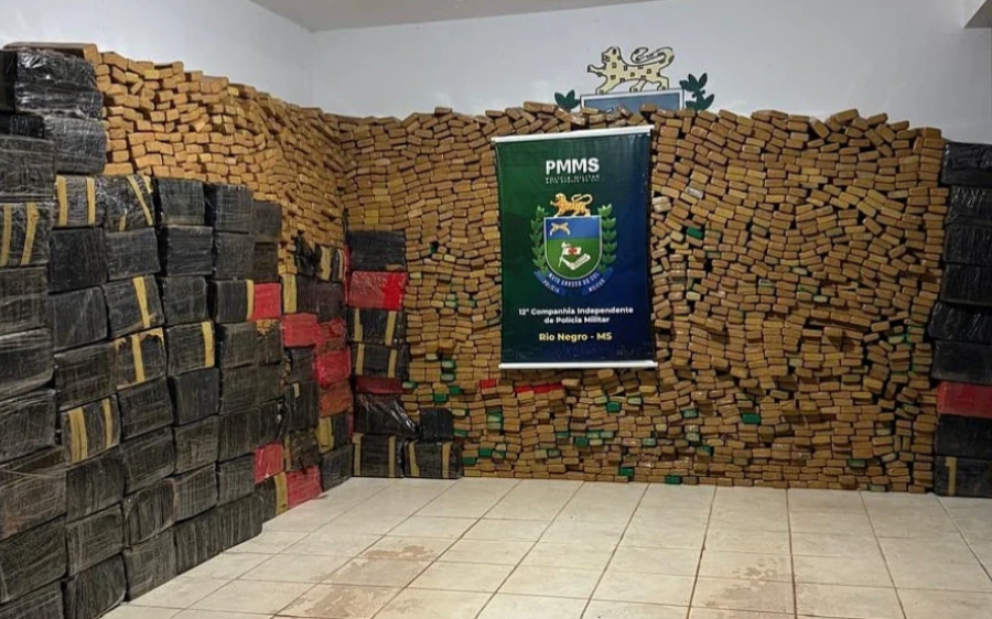 Maior apreensão de drogas em Rio Negro: 3,6 toneladas de maconha são interceptadas pela PM
