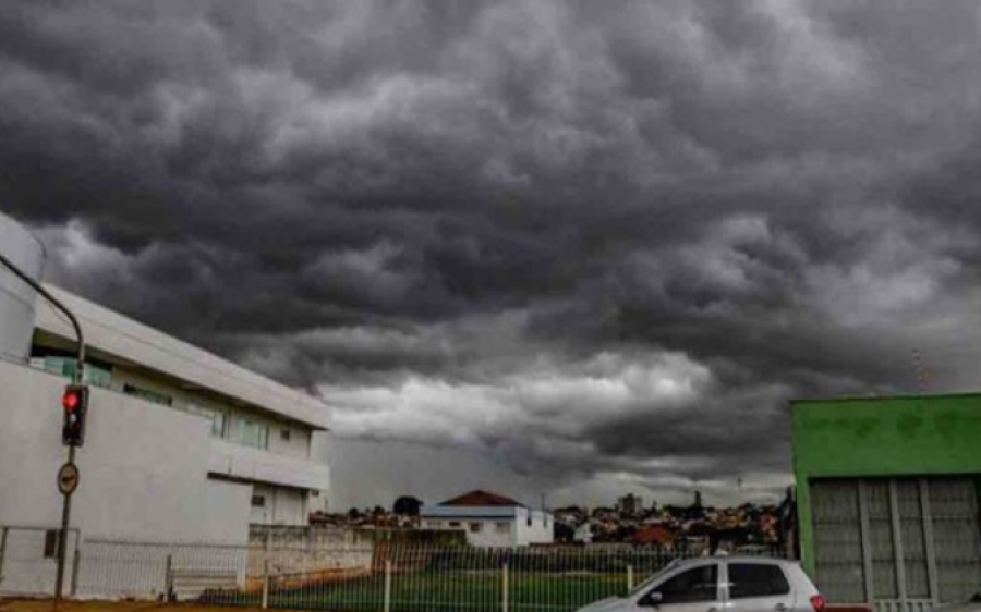 Chuva forte e ventos de at&eacute; 60 km/h podem atingir MS