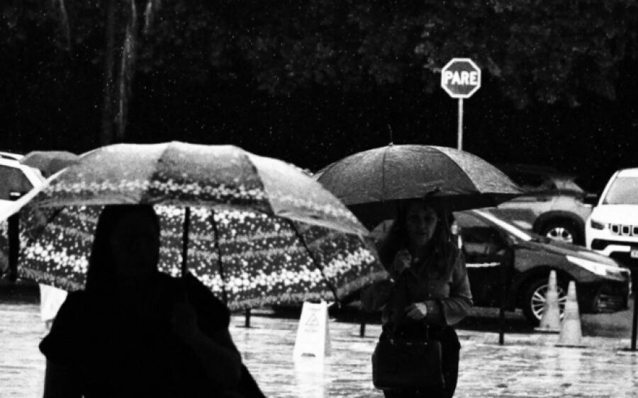 Prepare o guarda-chuva: ciclone extratropical favorecerá pancadas de chuva em MS