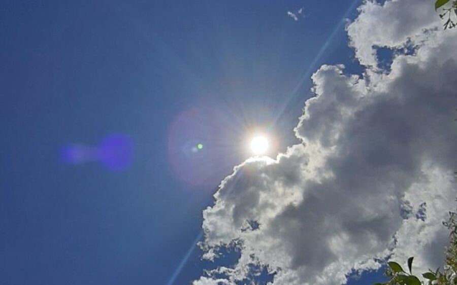 Coxim terá segunda-feira (20) com tempo instável e clima abafado na véspera de feriado