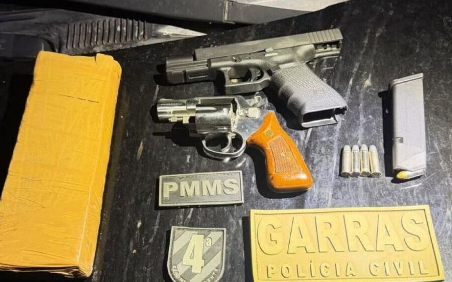 Barbeiro e adolescente mortos em MS levavam armas para guerra de facções, diz polícia