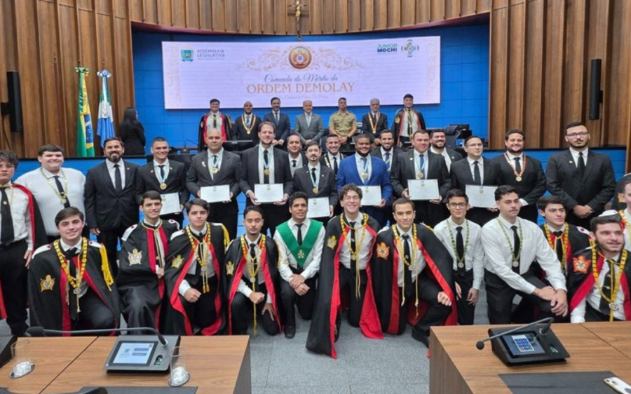 Solenidade na Assembleia Legislativa de MS destaca importância de ordem juvenil pautada em virtudes
