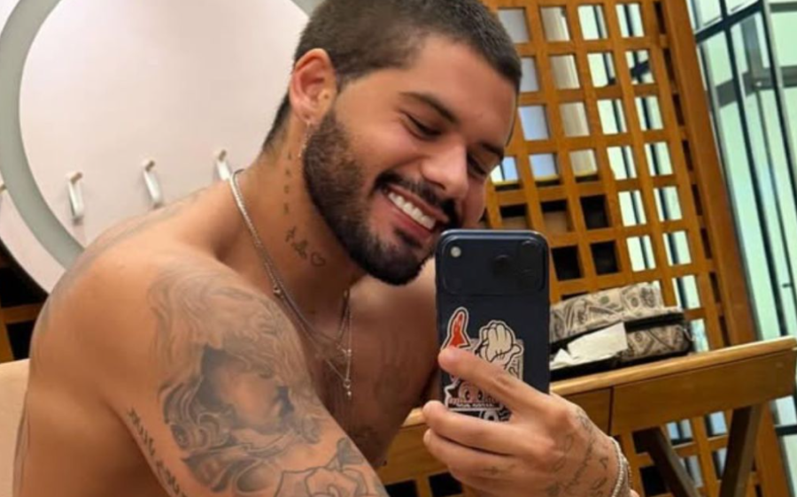Zé Felipe está prestes a deixar mansão de R$ 27 milhões