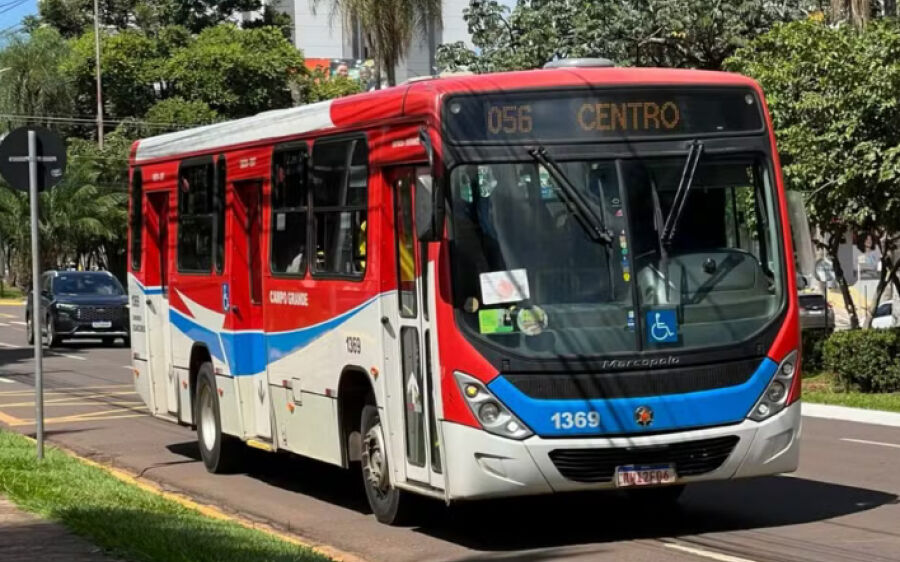 Mulheres terão prioridade em assentos ao lado da janela nos ônibus de Campo Grande