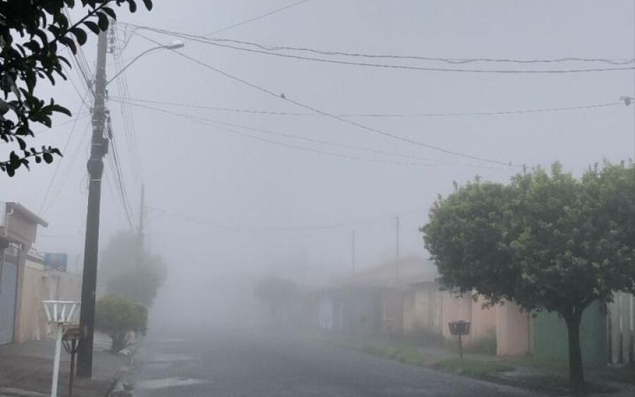 Semana do Dia das Mães pode ter queda nas temperaturas em Coxim com chegada de frente fria